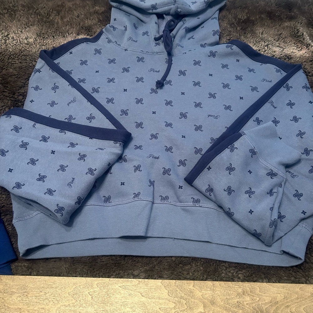 Victoria Secret Small Light Blue Cropped Hoodie with Navy Trim and Micro Print